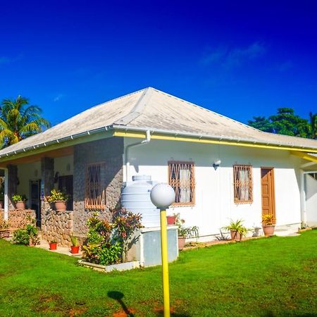 Villa Antonia La Digue Bagian luar foto